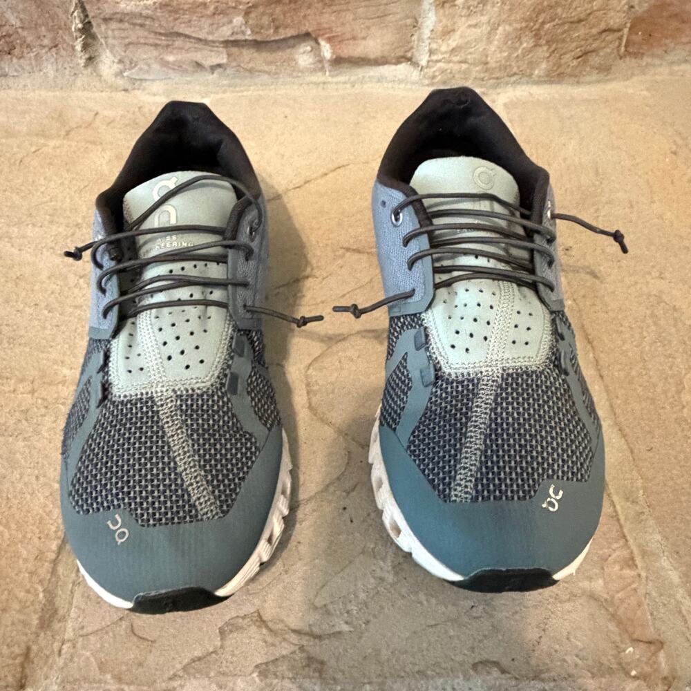 ON CLOUD Women's Cloud Low Top Running Sneakers In Tide/magnet Size 9 - Picture 5 of 13